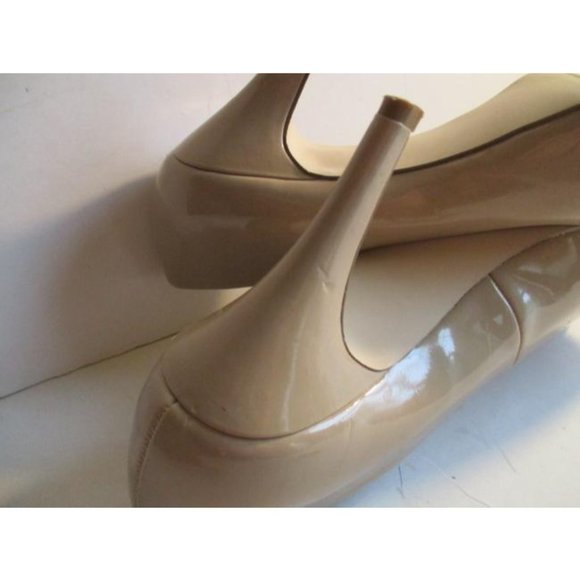 *Madden Girl Tan Beige Patent Getta Squared Toe Pumps - Picture 9 of 10